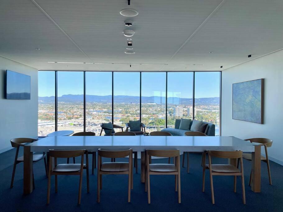 Luxury Stunning Riverview 1 Bedroom Apt 479F Gold Coast Exterior photo