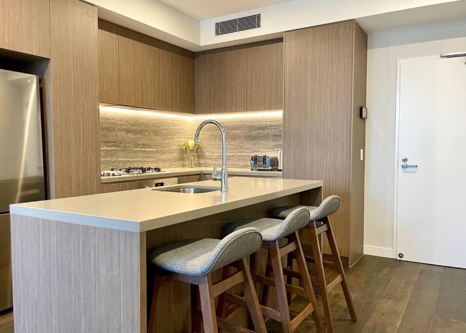 Luxury Stunning Riverview 1 Bedroom Apt 479F Gold Coast Exterior photo
